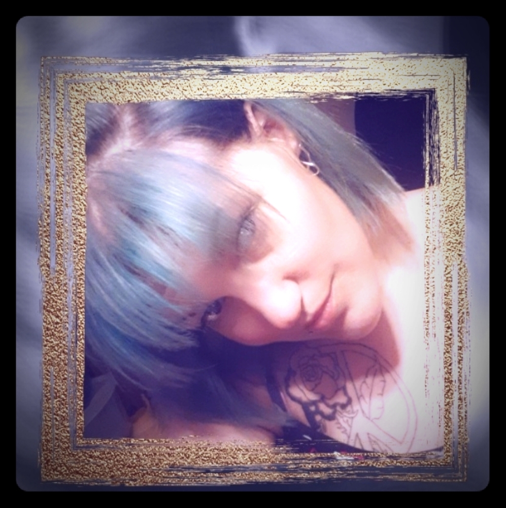 Meet your Posher, Jes